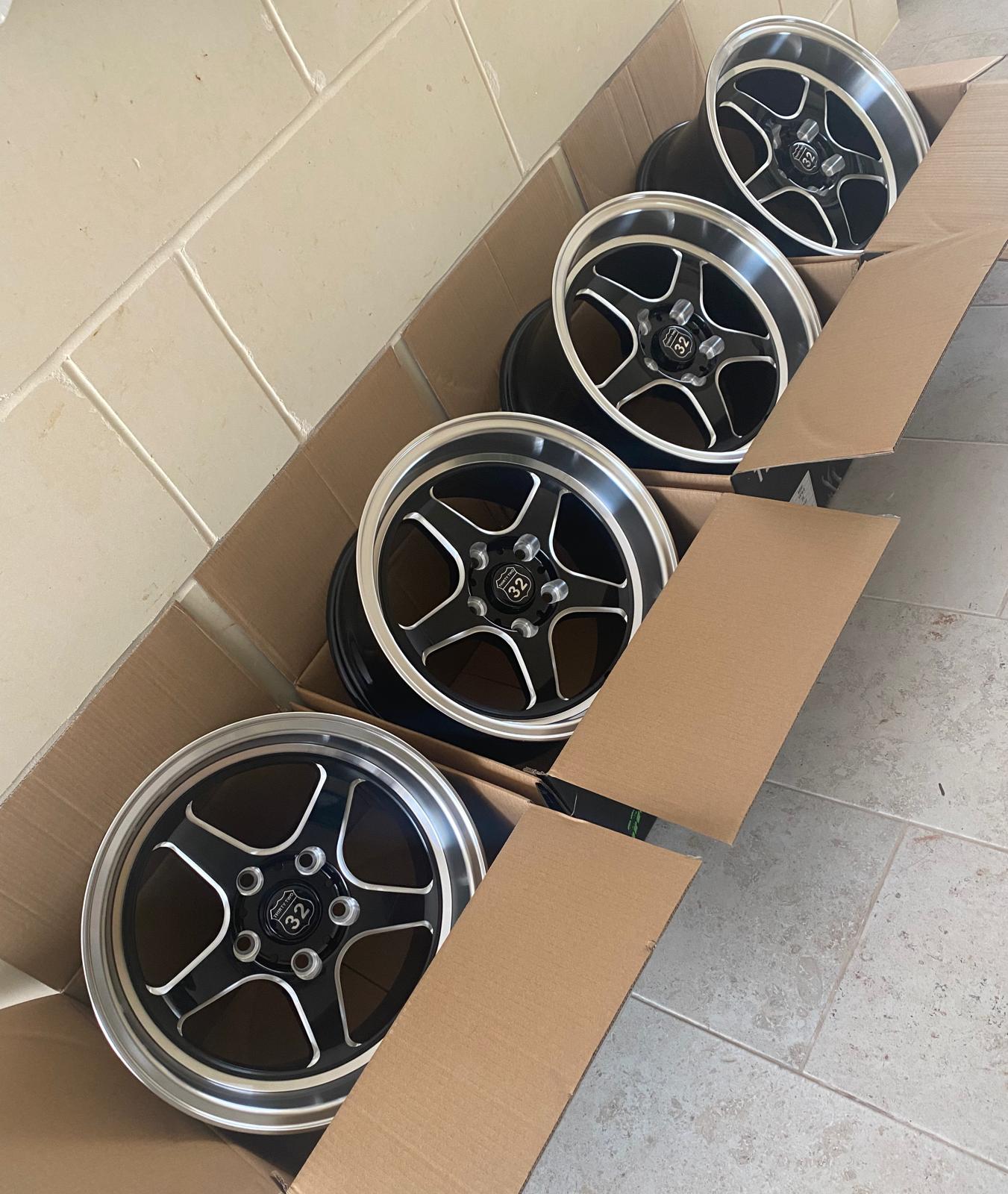 Speedstar Flow Formed - 15X8 - ET25 - 5X112mm (Set of 4